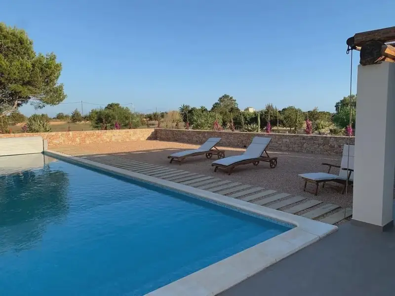 Chalet en Venta Playa Migjorn Formentera 8 Dormitorios Piscina