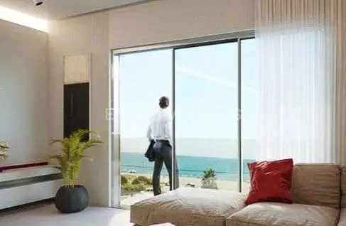 Apartamento en Pineda de Mar con Vistas al Mar