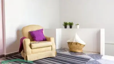 Casa en Venta Jerez Este: 3 Dormitorios, 2 Baños, Patio y Azotea