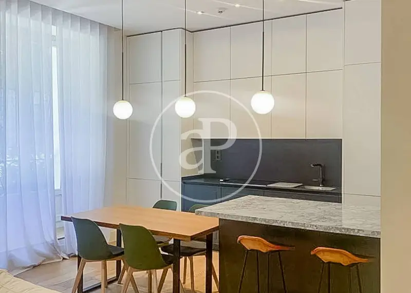 Apartamento en Alquiler en Justicia Madrid 130m2 Spa Gimnasio
