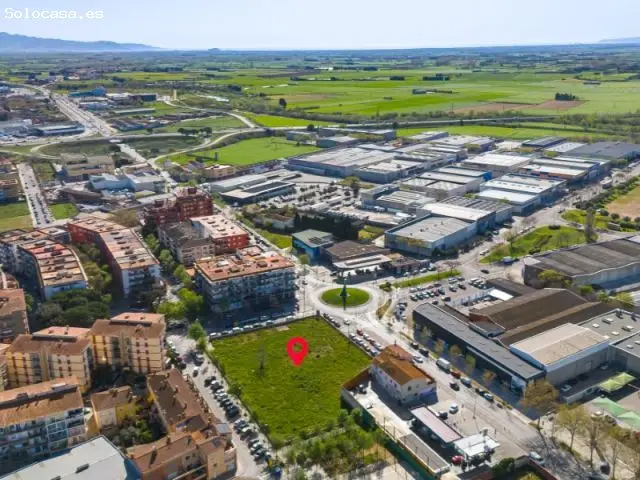 Solar Edificable 3714m2 Figueres Plurihabitatge