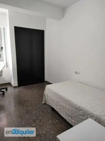 Alquiler Piso 4 Dormitorios Estudiantes Valencia