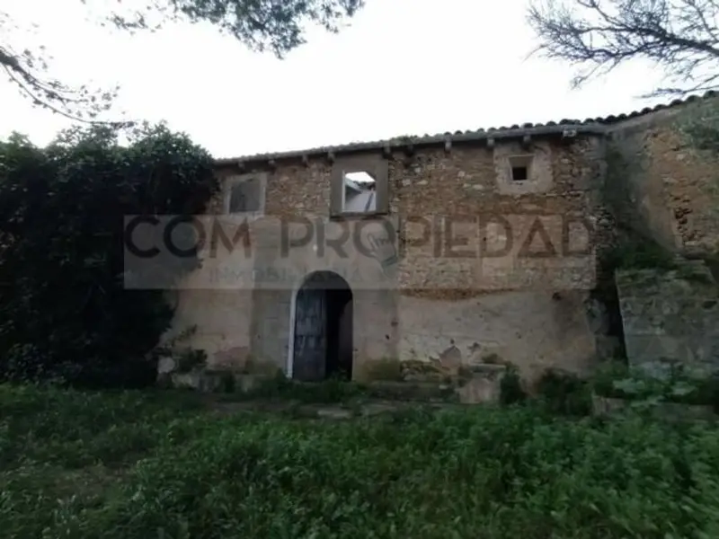 Venta Casa Rústica con Proyecto de Hotel Rural en Felanitx