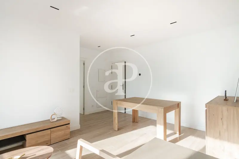 Alquiler Piso 51m2 Obra Nueva Piscina Garaje Trastero
