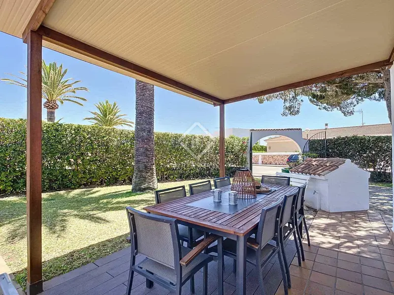 Chalet en venta en Cala'n Bosch Menorca