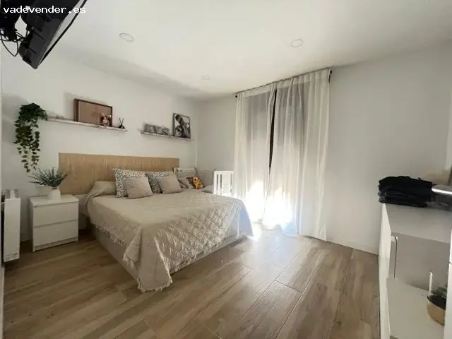 Casa en Sant Marti de Tous con Jardin y Garaje