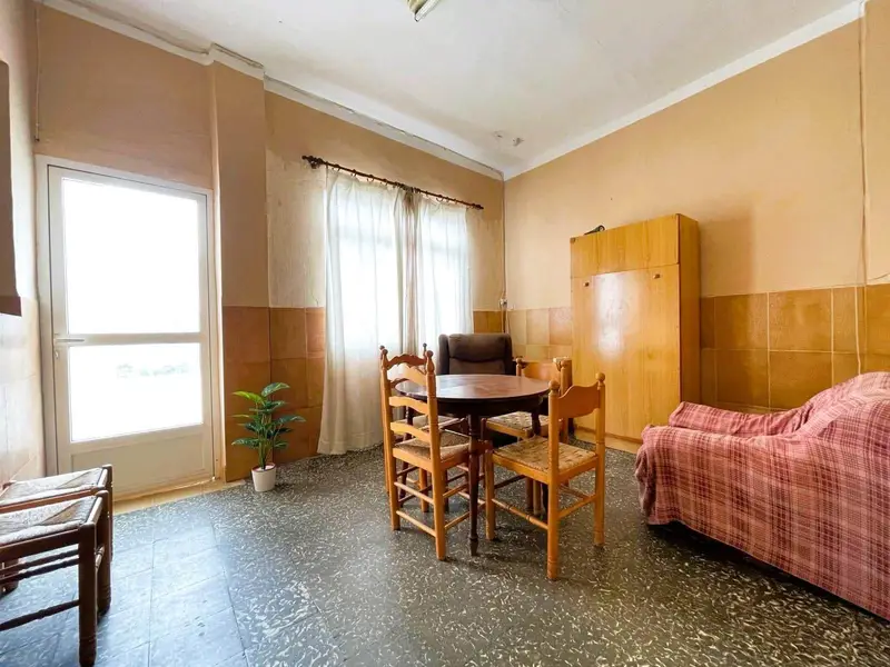 Planta Baja en Canals Valencia 179m2 3 Habitaciones Patio 30m2