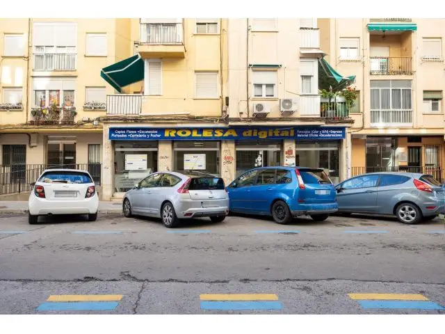 Local Comercial 360m² Granada Camino de Ronda