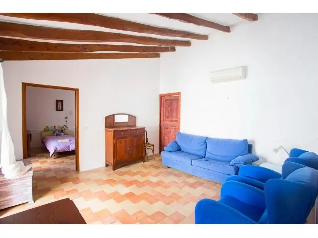Casa de Pueblo Mallorquina y Solar Urbano en Es Capdella