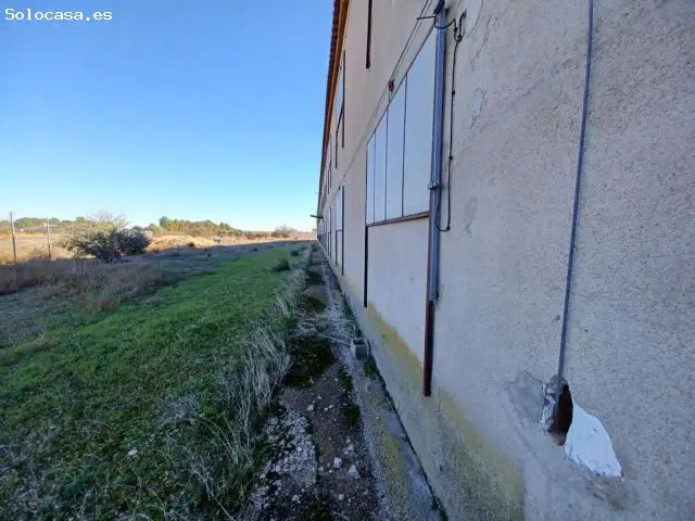 Nave Industrial 1238m² Roda Albacete