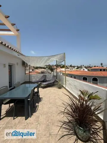 Apartamento en Alquiler Pueblo Nuevo Guadiaro 2 Dormitorios Terraza