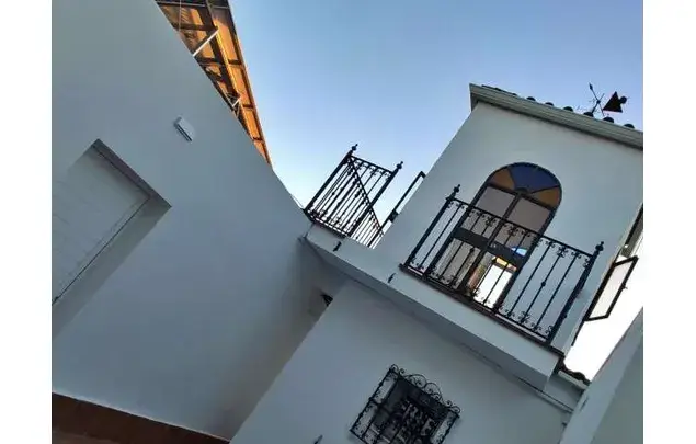 Alquiler Apartamento 5 Dormitorios Sanlúcar la Mayor