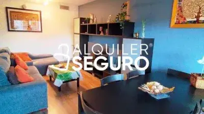 Piso en alquiler en Parla Este