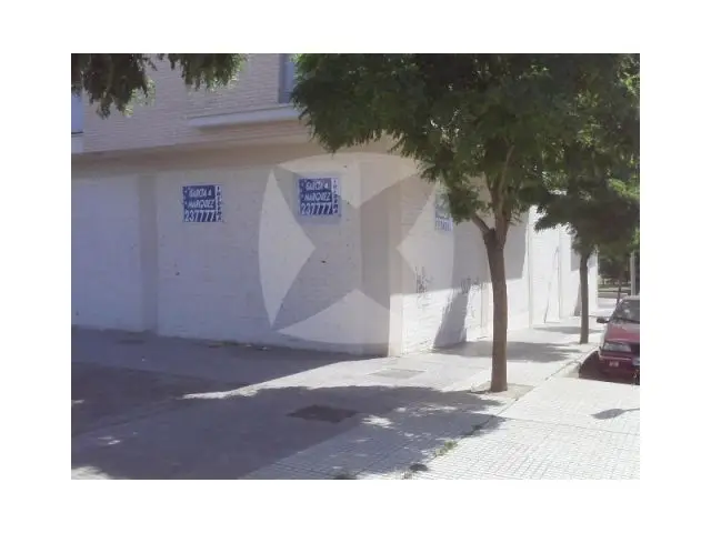 Local en Venta Zona Ronda Sur Sin Adaptar