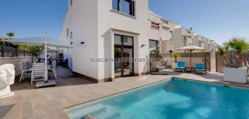 Villa en Venta Ciudad Quesada 3 Dormitorios Piscina Privada