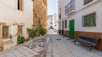 Casa en Venta en Albuñuelas 3 Dormitorios