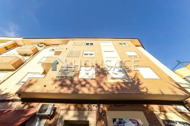 Piso en venta en Yecla con garaje y trastero