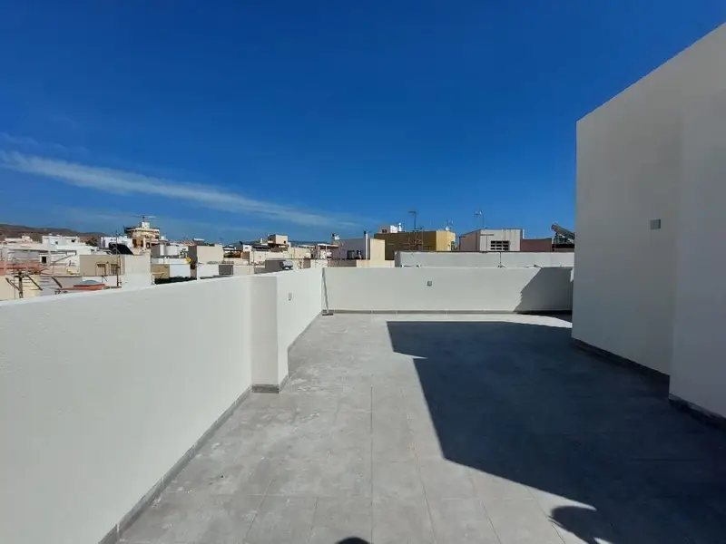 Venta Piso 3 Dormitorios Centro Zapillo Almeria