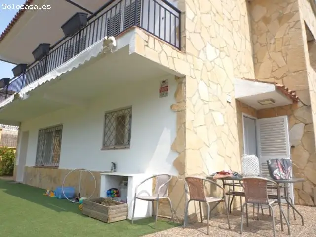 Casa Esquinera en Can Cornet 5 Dormitorios Jardin 124m2