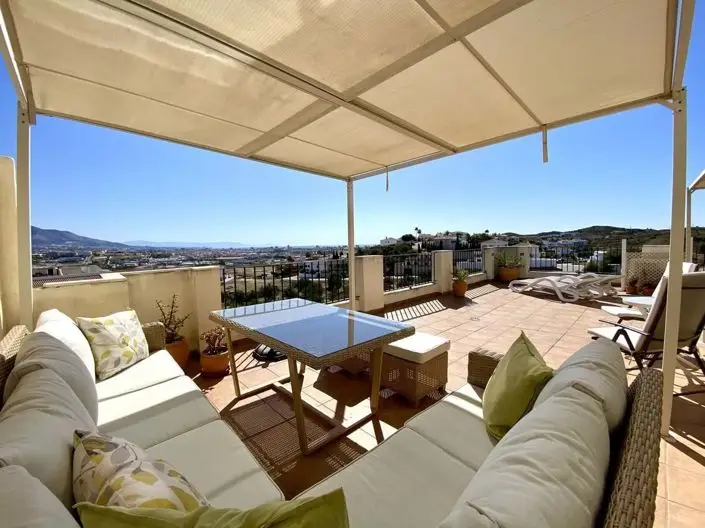 Atico en Fuengirola con Terraza 80m2 y Vistas Panoramicas