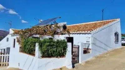 Chalet en Venta en Cútar Axarquía Costa del Sol