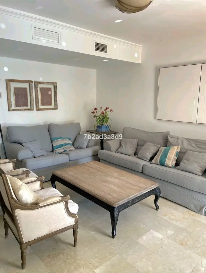 Casa-Villa de 5 Dormitorios alquiler Guadalmina, España