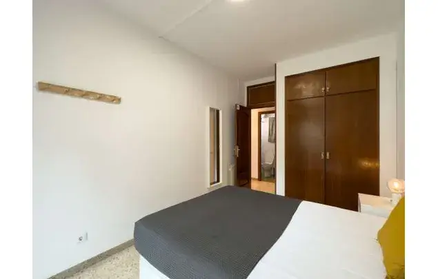 Alquiler Habitaciones Barcelona 100m 5 Dormitorios