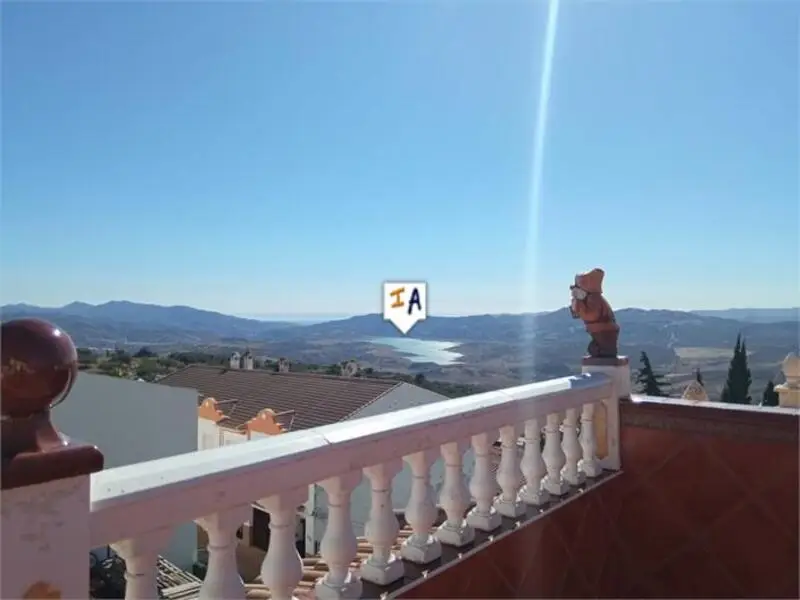 Adosado 6 Dormitorios Periana Malaga 519m2 Garaje Local Comercial