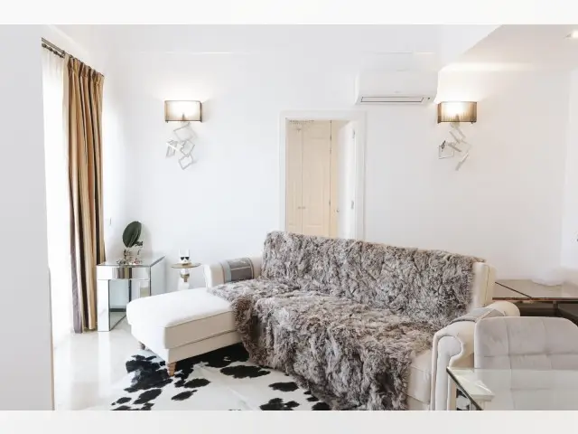 &#x3c;h2&#x3e;Ático de Lujo en Manilva 3 Dormitorios 2 Baños Terraza Vistas al Mar&#x3c;/h2&#x3e;