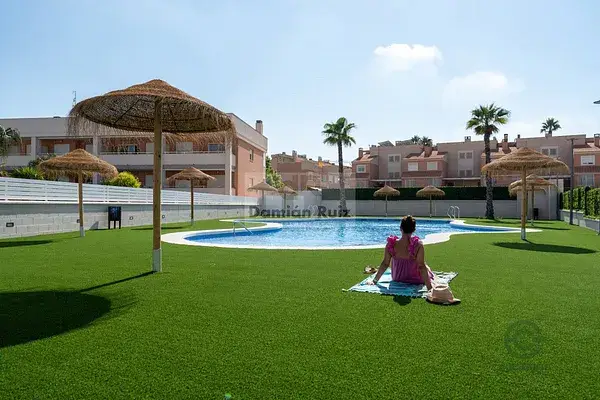Alicante Gran Alacant 93m2 3 Dormitorios 2 Baños Terraza Parking Piscina