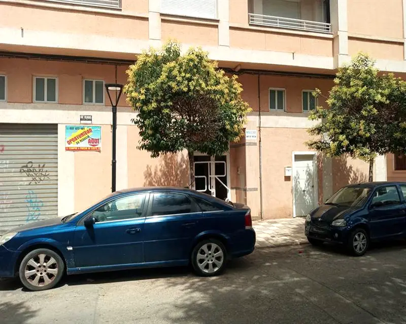 Piso 96m2 4 habitaciones 3 baños Albacete