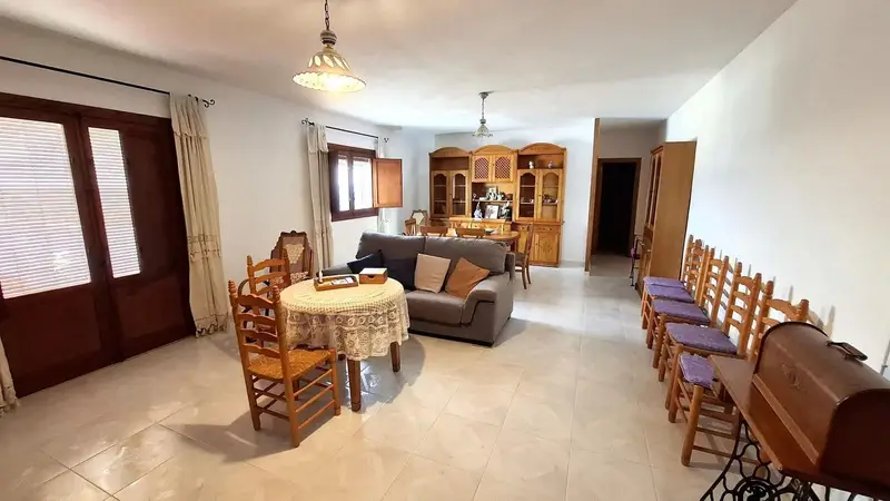 Chalet en Agullent con Vistas a la Vall