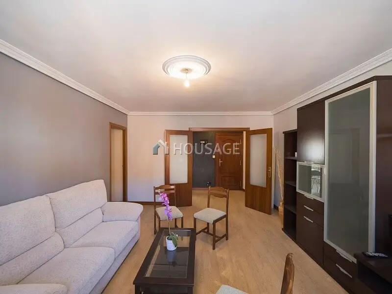 Piso en venta en Valladolid  Pajarillos 3 dormitorios garaje