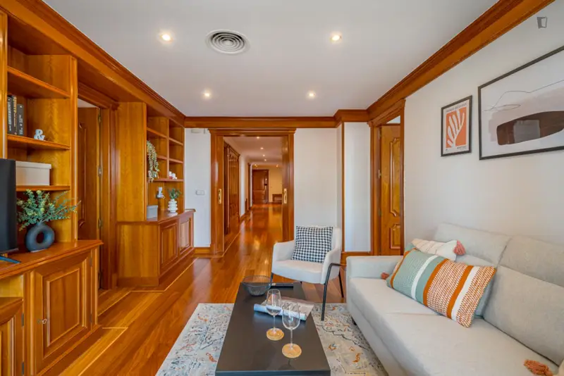 Coliving Madrid: Habitaciones Amuebladas con Servicios Incluidos