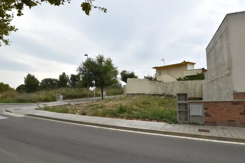 Venta Solar Vilanova i la Geltru 207m2 Edificable