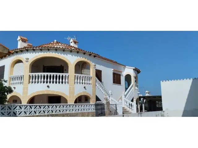 Chalet Adosado Cerca Playa Denia Alquiler Temporada Corta