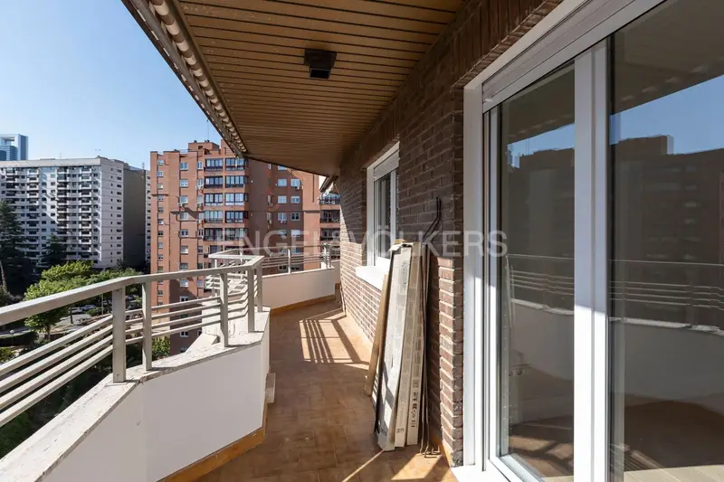 Apartamento de Lujo en La Paz Madrid 168m2 3 Dormitorios 2 Baños