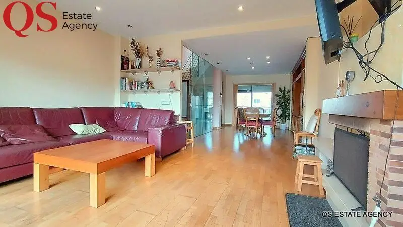 Venta Adosado de 5 habitaciones en Residencial Blanes, Blanes - Ref: 322-01145p