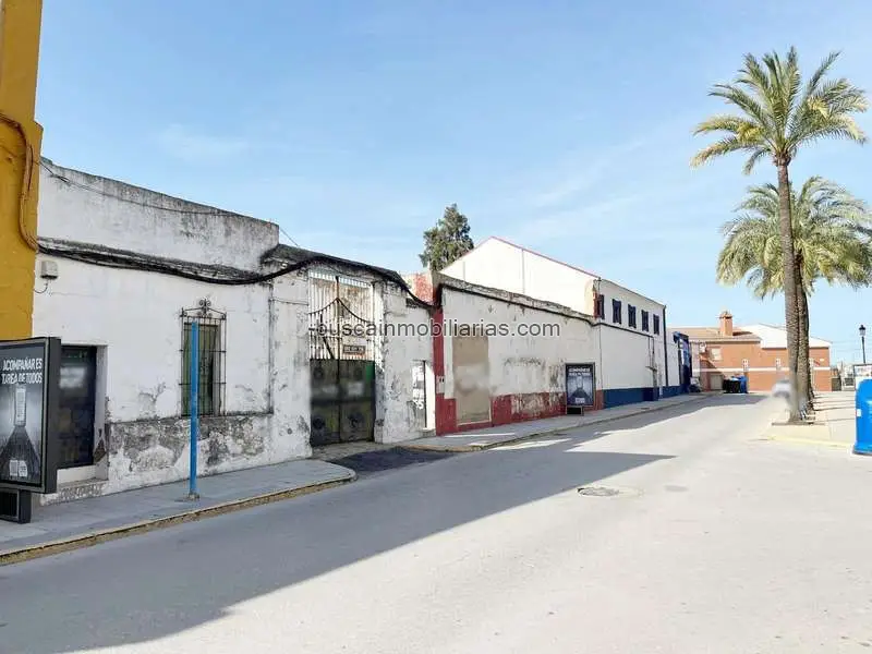 Parcela Urbana en Venta La Palma del Condado Viviendas Unifamiliares Plurifamiliares