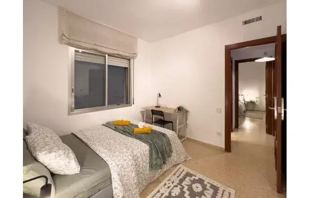 Alquiler de Habitaciones en Piso Amueblado en Barcelona