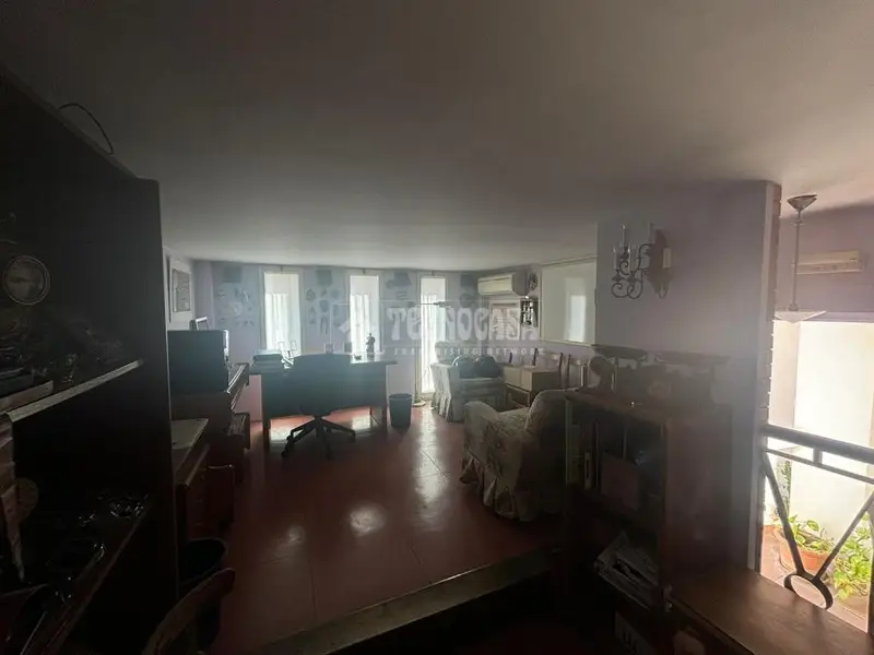 Casa en venta en Jaén: 206m2, 3 dormitorios, garaje y trastero