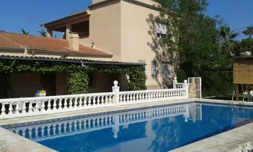 Chalet en Boqueres con Piscina y Jardín