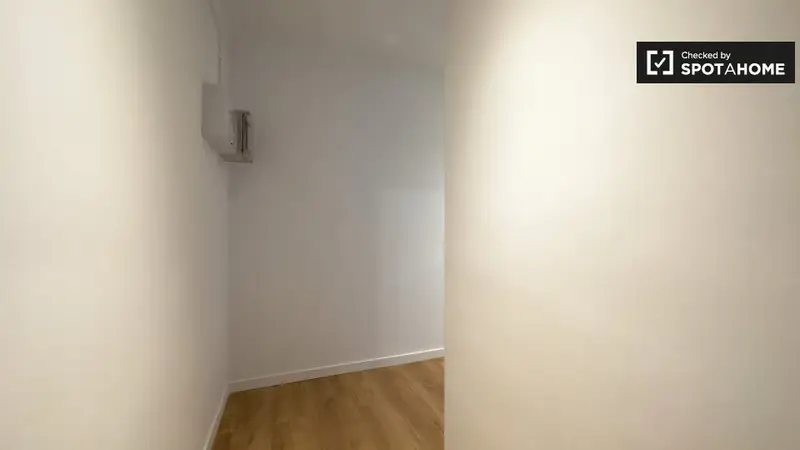 Apartamento 2 Dormitorios Barcelona Amueblado