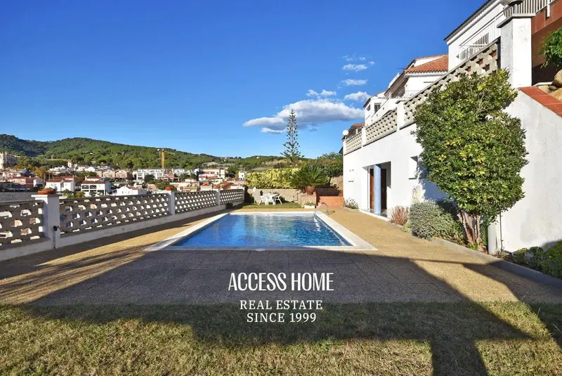 Chalet en Canet de Mar con vistas al mar y piscina