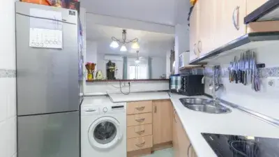 Piso en venta en Maracena: 100m², 2 dormitorios, terraza, cerca del metro