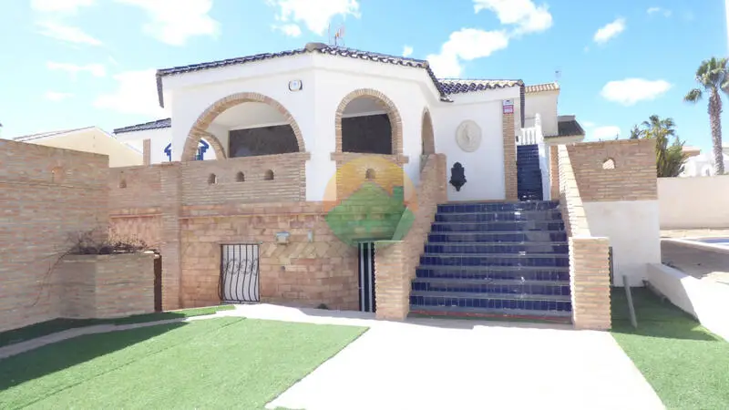 Villa 3 Dormitorios Camposol Murcia Piscina Privada