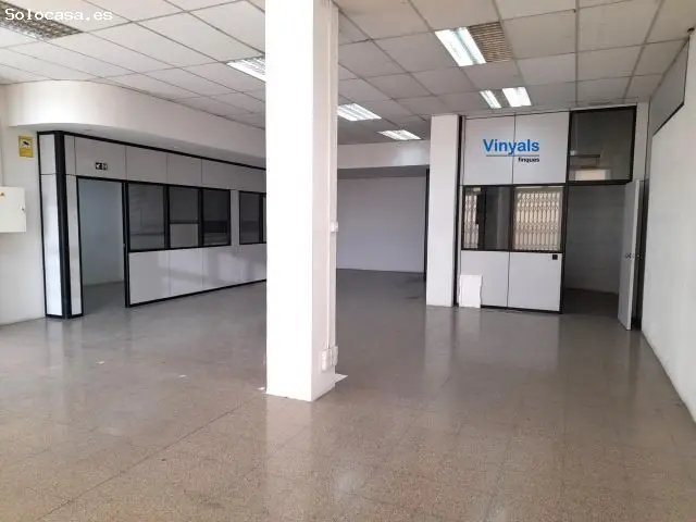 Nave Industrial 1000m2 Oficinas y Almacen