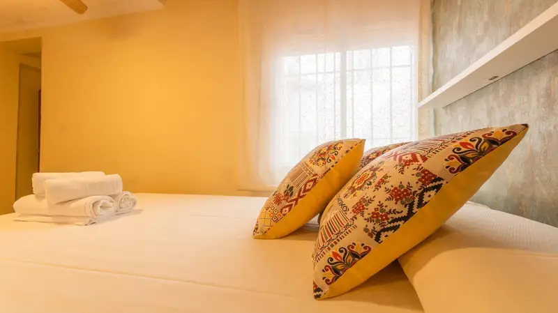 Piso de 2 Dormitorios alquiler Córdoba, España