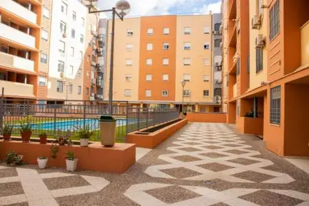 Trastero en Edificio Contadores cerca del metro