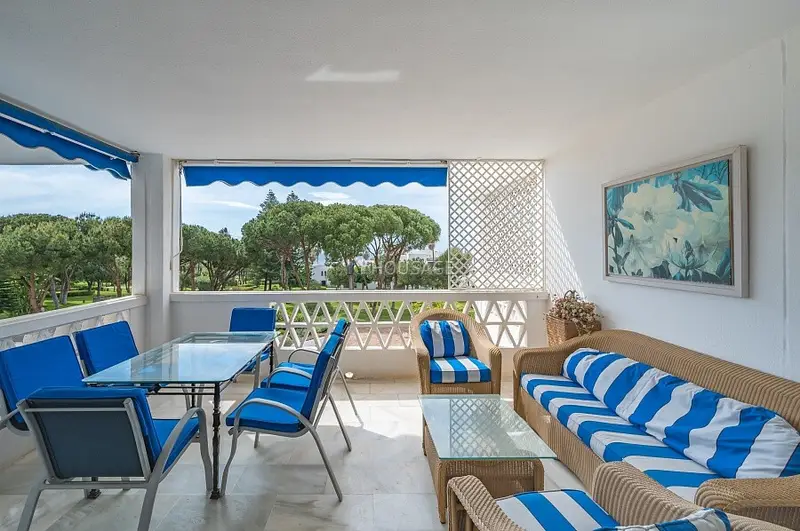 Piso en Venta Puerto Banus Playas del Duque